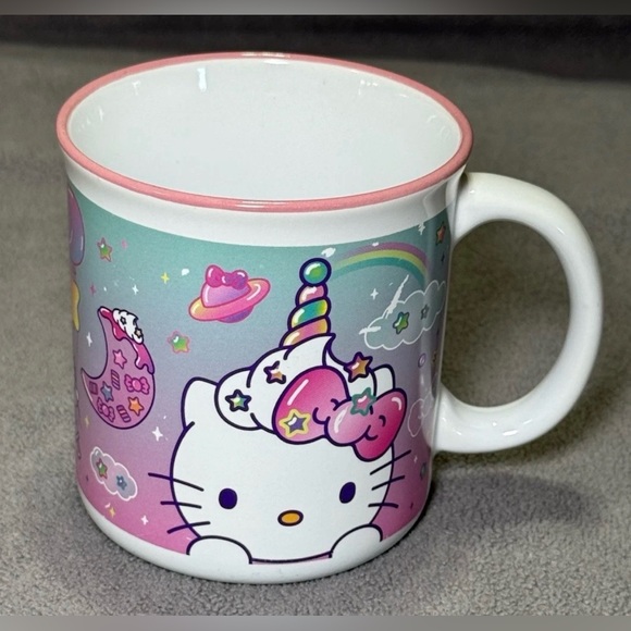 Sanrio Hello Kitty Rainbow Unicorn Theme 12oz Ceramic Mug Galerie - Picture 2 of 8